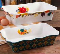 The Pioneer Woman Ruffle Top 2pc Baker Set for $14 + pickup at Walmart